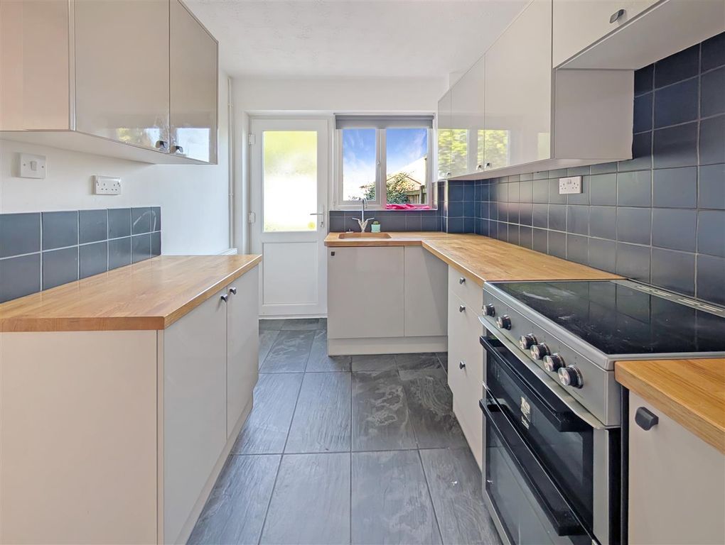 Property photo 2 of 19 Pxl_20260410_133057141Mp.Jpg