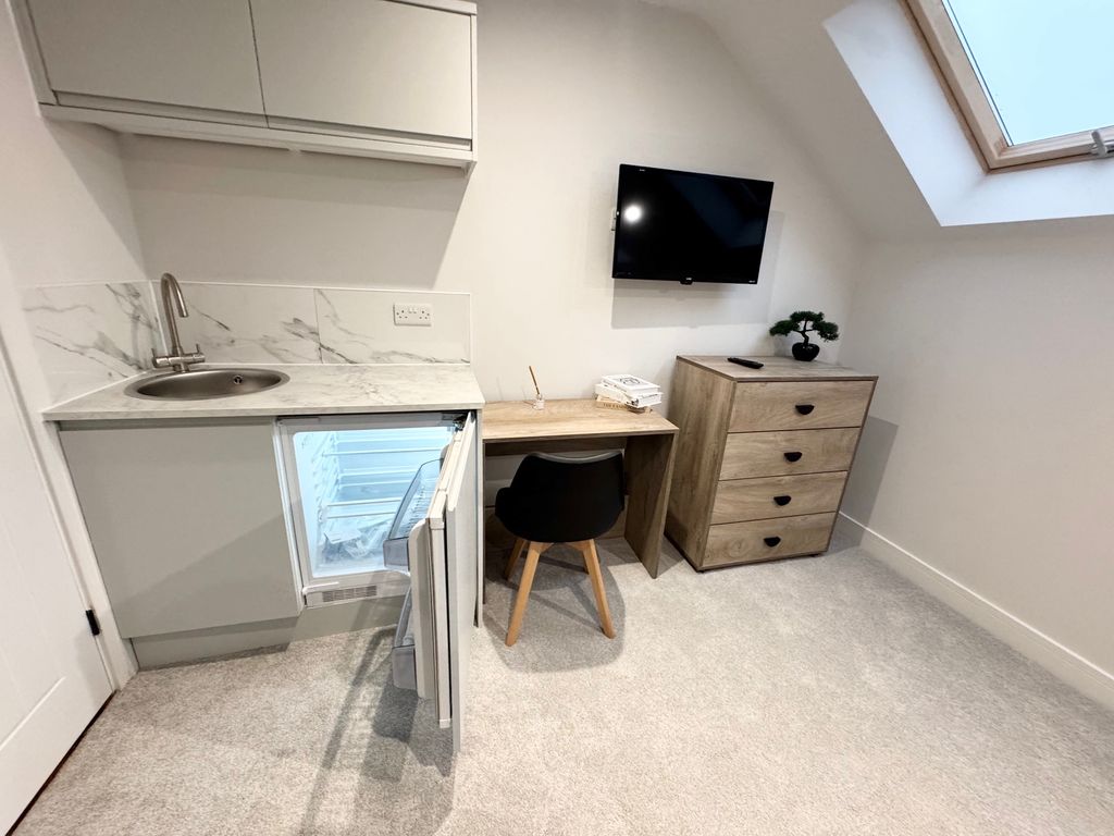 Property photo 3 of 15 Image