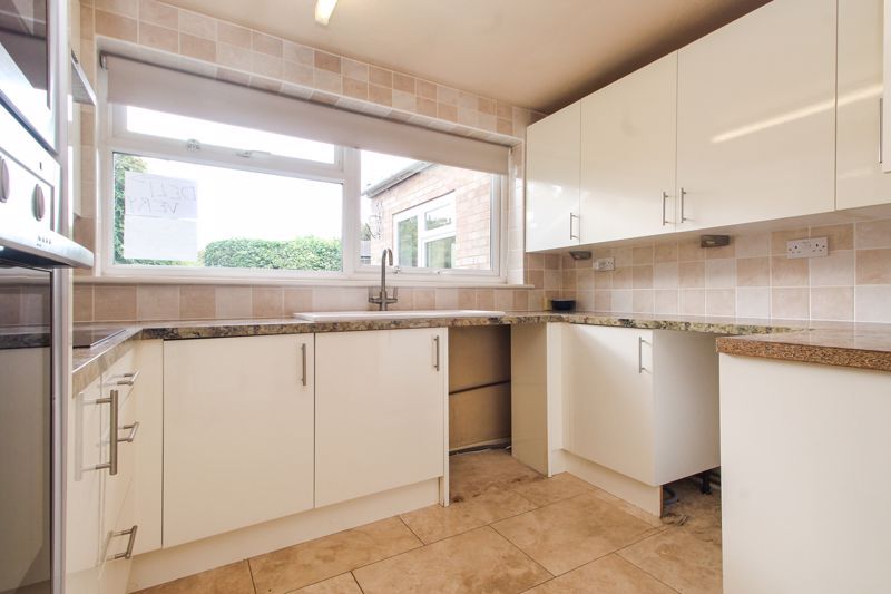 Property photo 2 of 15 Kitchen