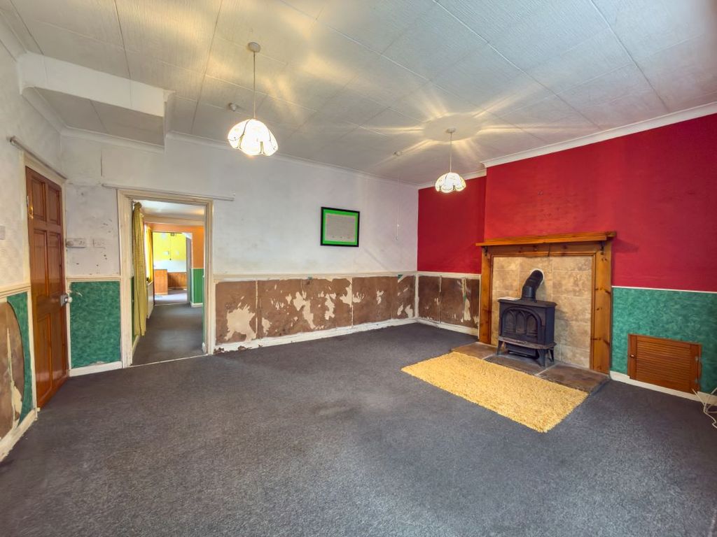 Property photo 3 of 10 Image 3