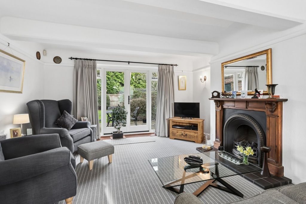 Property photo 3 of 15 Picture No. 35