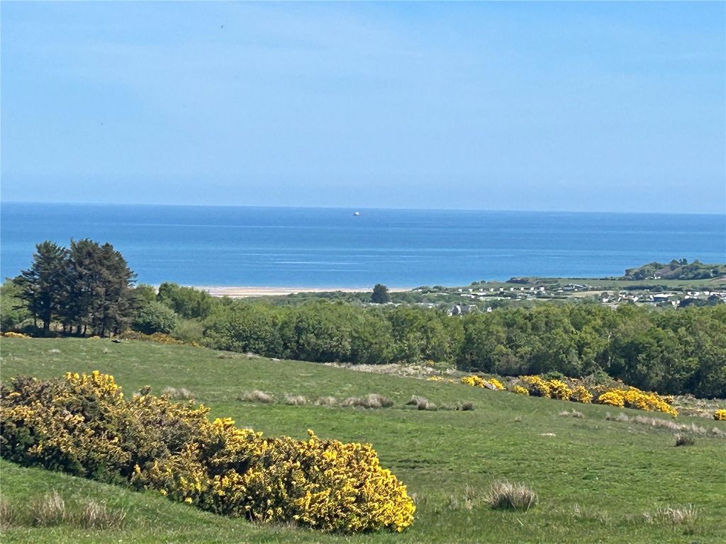 Property photo 2 of 31 Picture No. 05