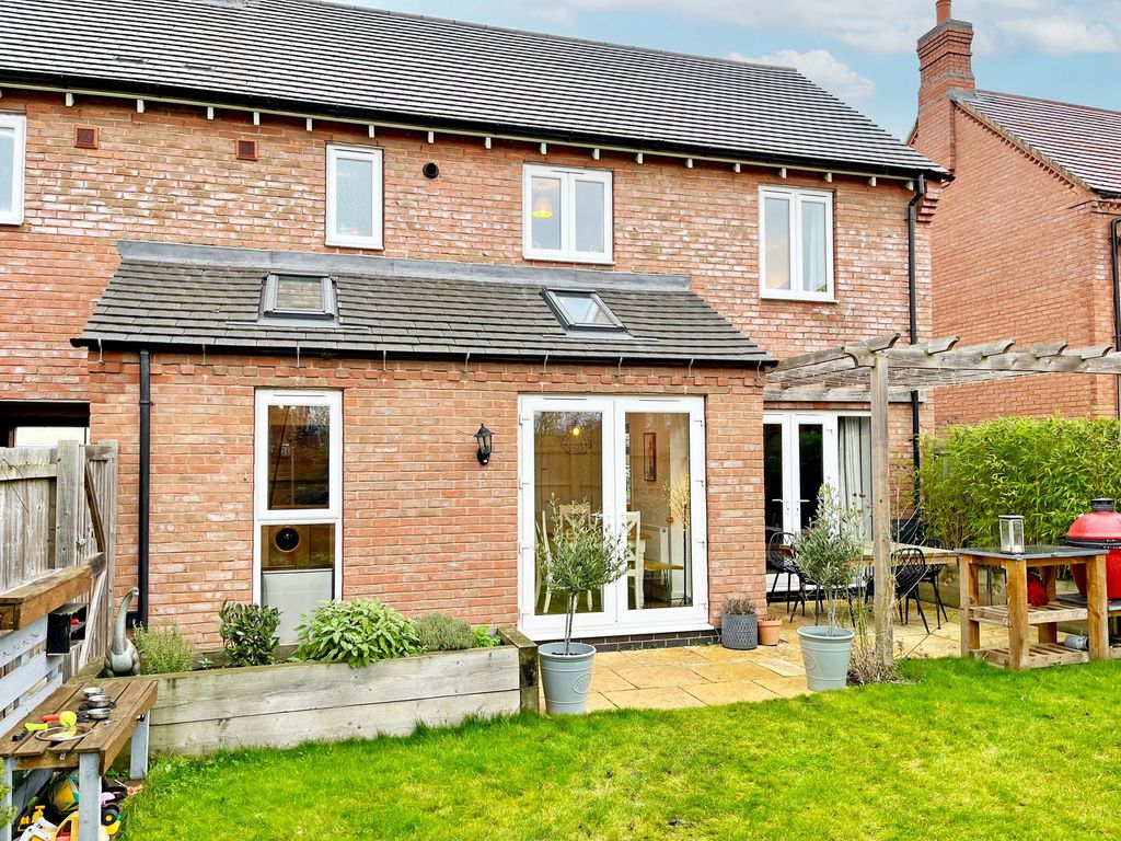 Property photo 2 of 22