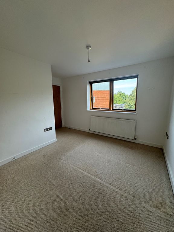 Property photo 3 of 5 2