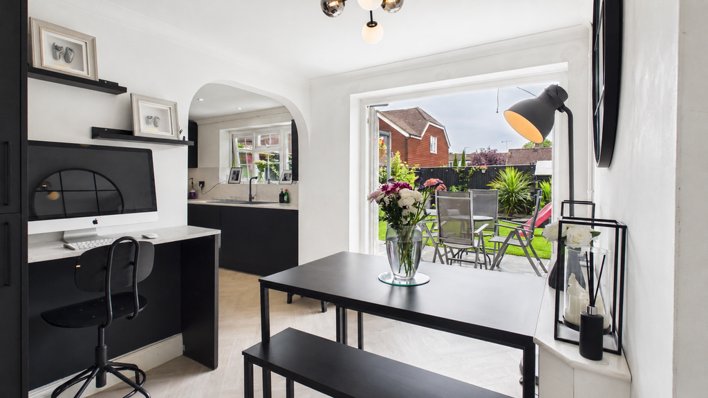 Property photo 3 of 25 V2 Dining . Kitchen