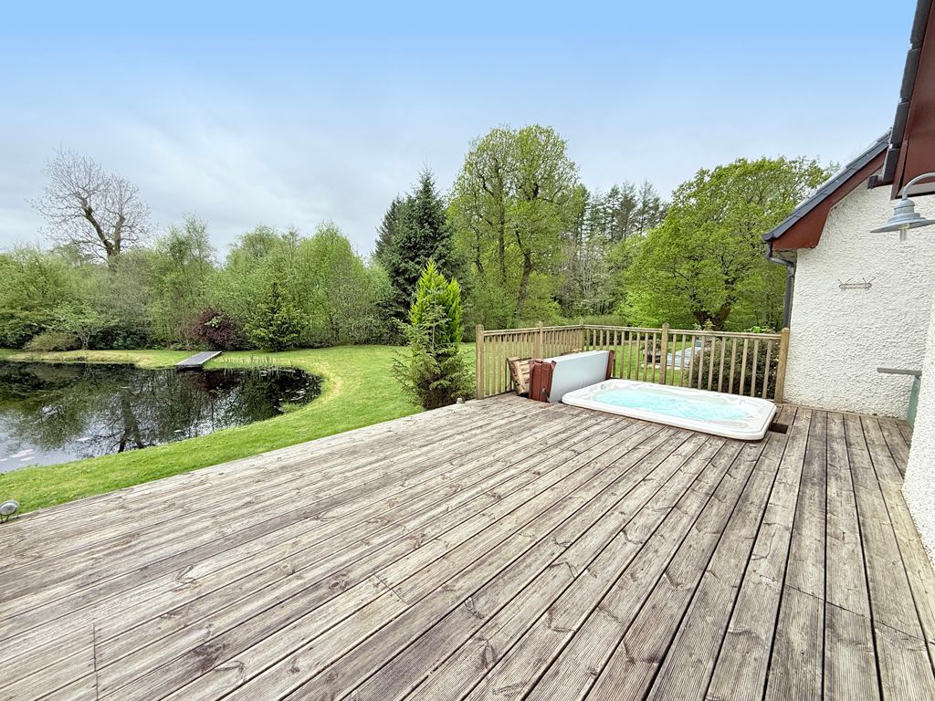 Property photo 3 of 48