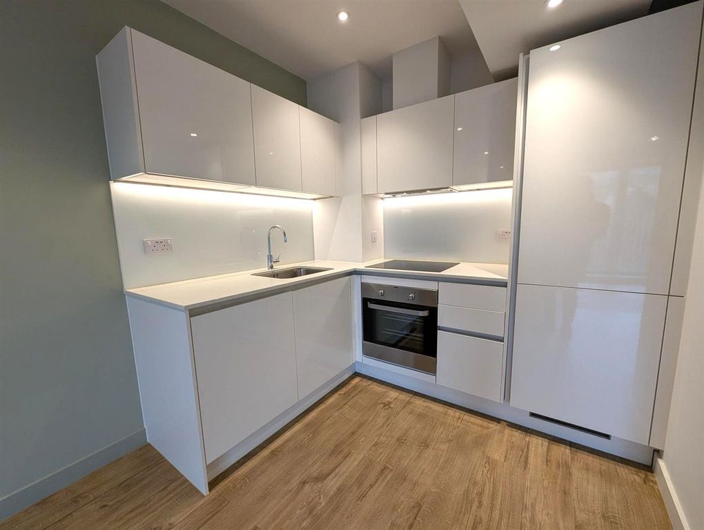 Property photo 2 of 11 Pxl_20251215_110948017.Jpg