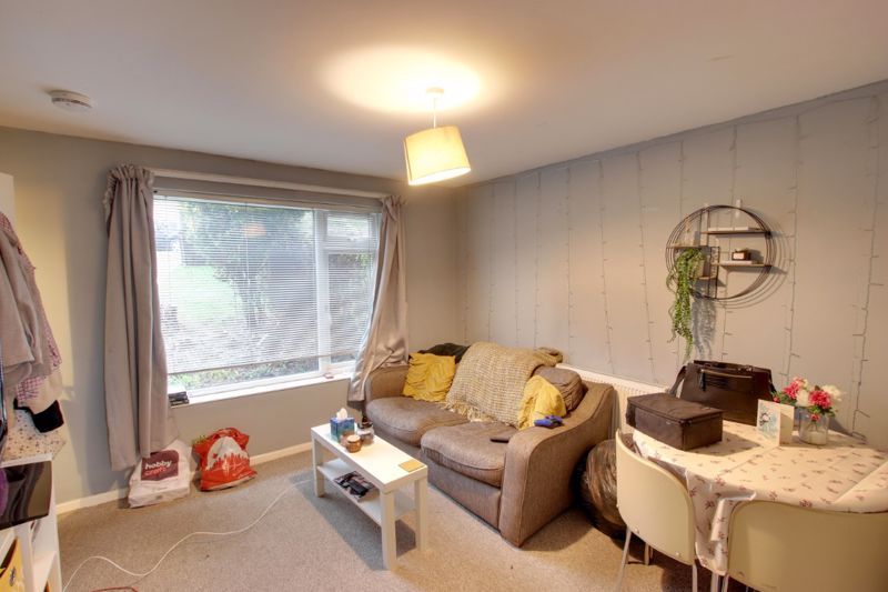 Property photo 3 of 8 Photo 3