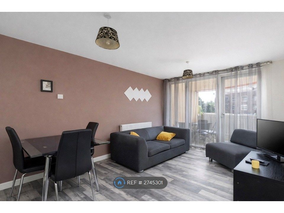 Property photo 2 of 9 Wider Dining/Living Room Space