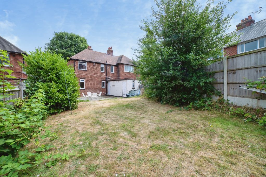 Property photo 2 of 18
