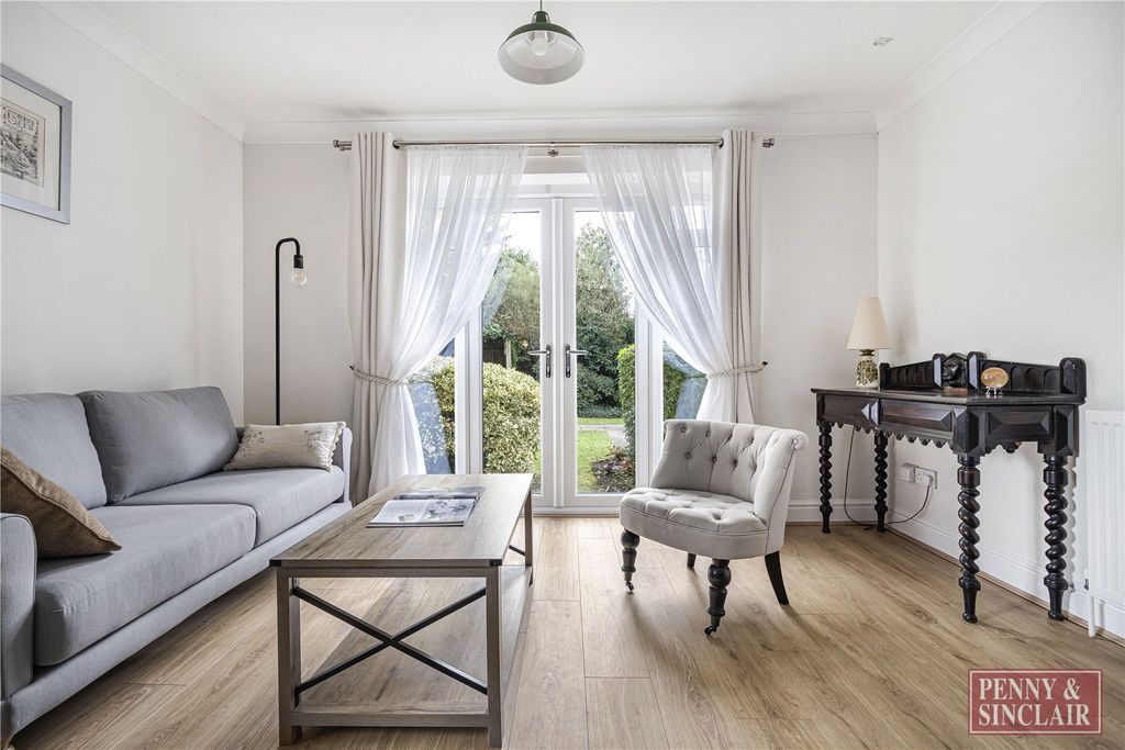 Property photo 1 of 8 Picture No. 16