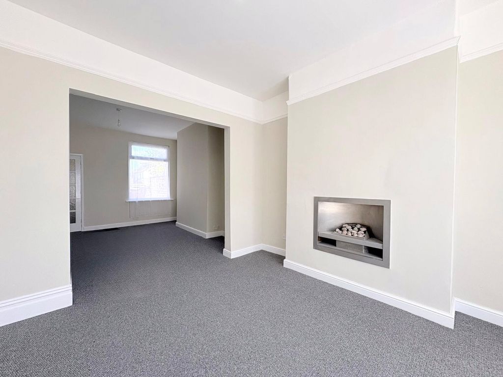 Property photo 2 of 8 Picture No. 05