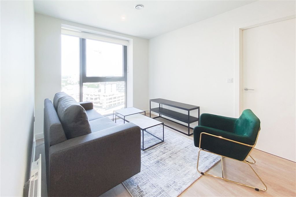 Property photo 1 of 13 (Main)