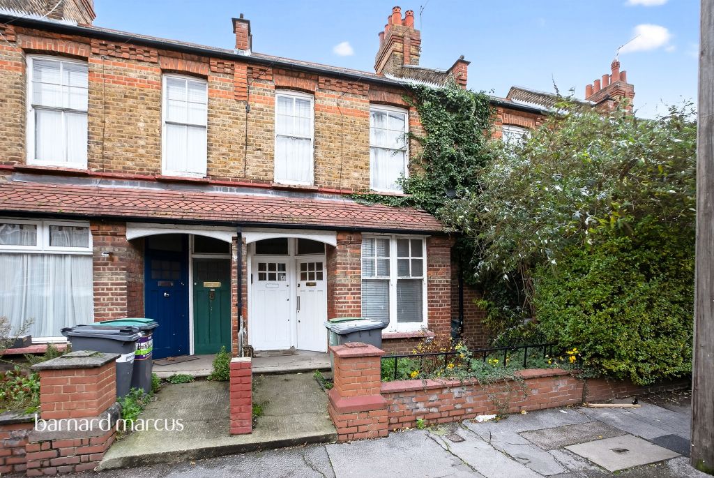 Property photo 1 of 8