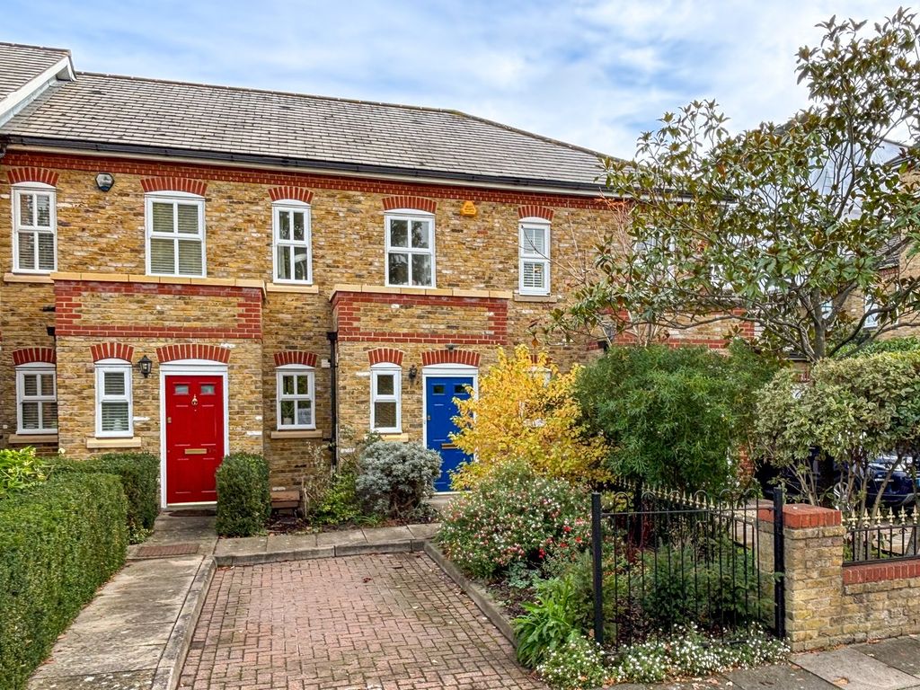 Property photo 1 of 15