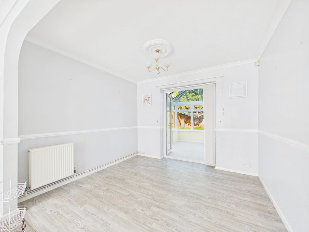 Property photo 3 of 14 Gallery