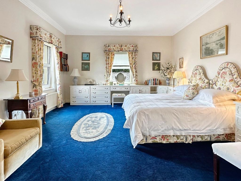 Additional image 5 of 5 bed detached house for saleSt. Marys Square, Newmarket CB8