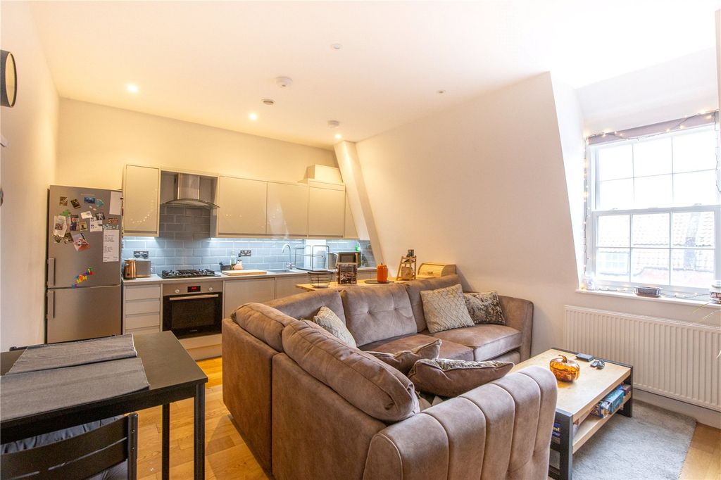 Property photo 1 of 14 Picture No. 06