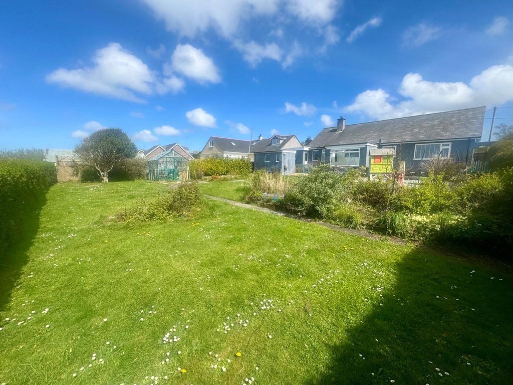 Property photo 2 of 18 Picture No. 20