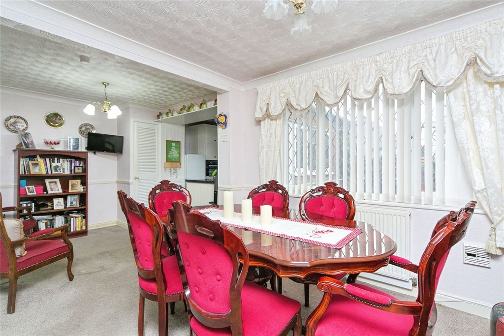 Additional image 4 of 3 bed semi-detached house for saleLlwyn Gwgan, Llanfairfechan, Conwy LL33