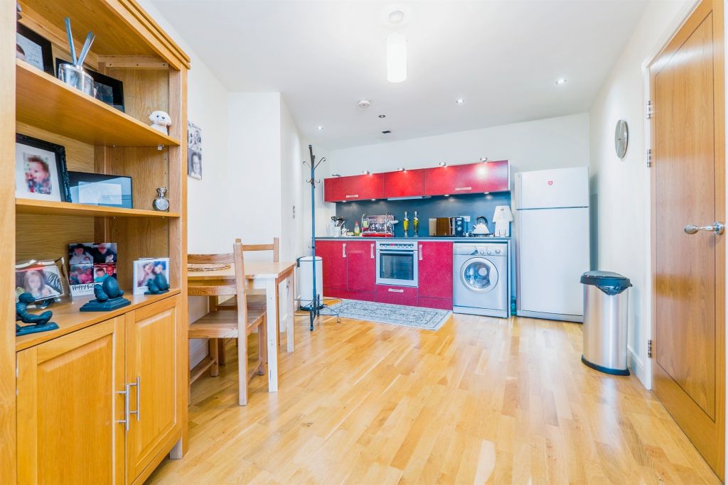 Property photo 2 of 16 Kitchen