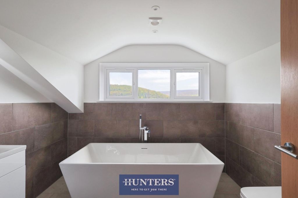 Additional image 37 of 4 bed detached house for saleBute Street, Glossop SK13