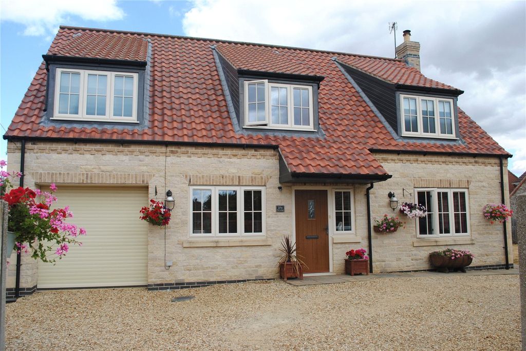 Property photo 1 of 21 Picture No. 22