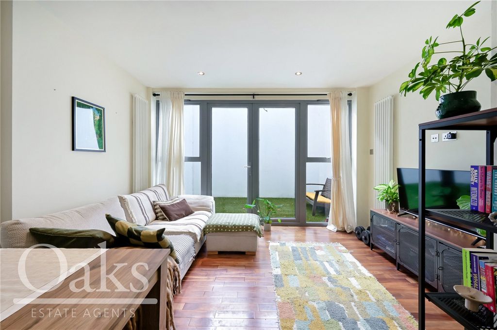 Property photo 1 of 12 Picture No. 11