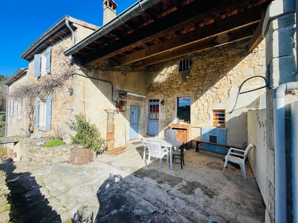 Property photo 1 of 10 Joannas