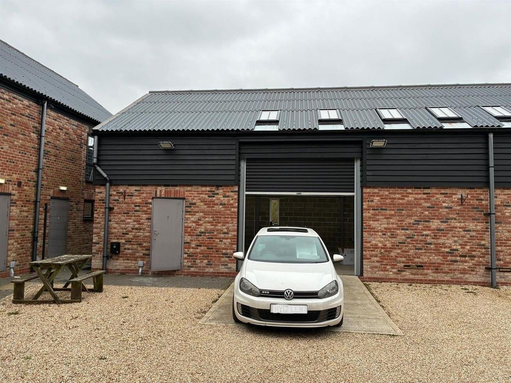 Property photo 2 of 7 External Image Of Unit.Jpg