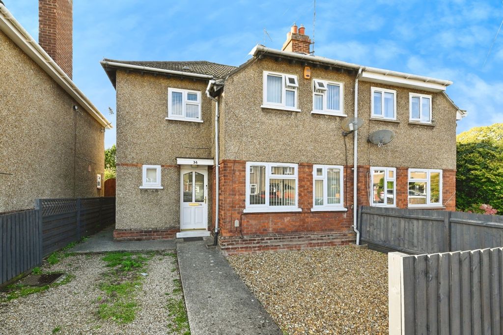 Property photo 1 of 17 Photo