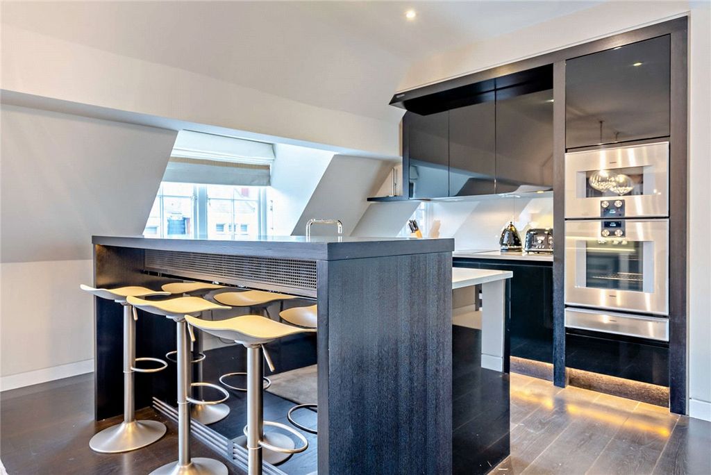 Property photo 3 of 24 Picture No. 18