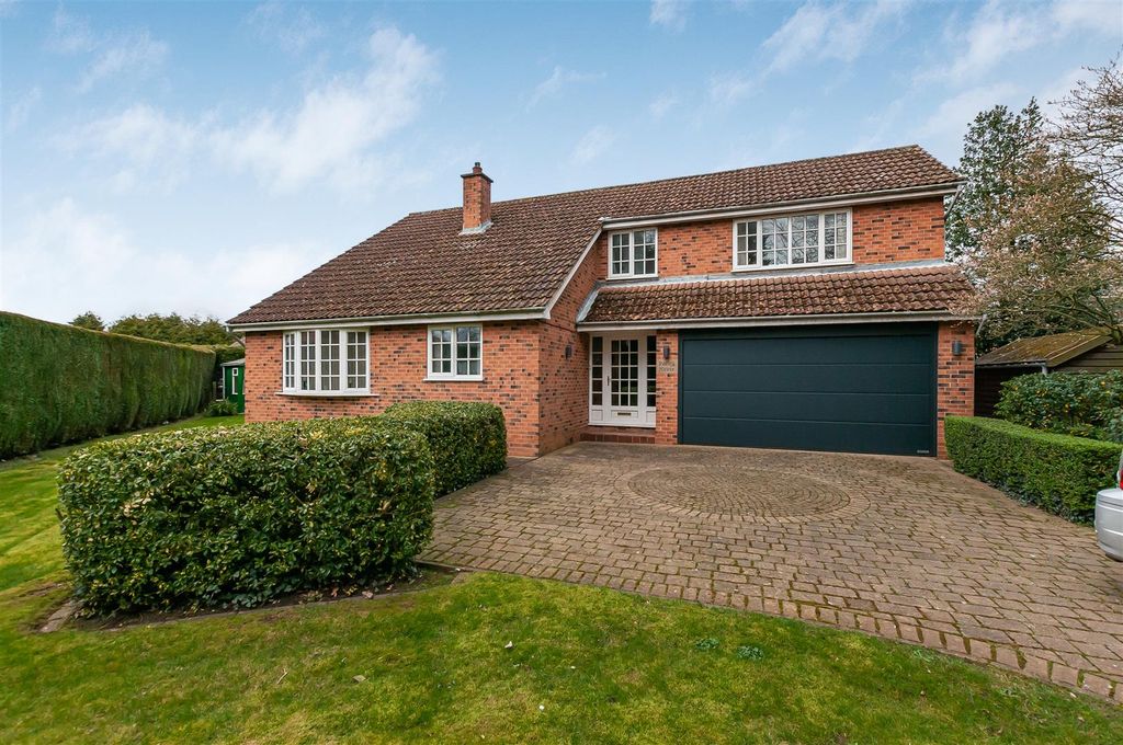 Property photo 1 of 23 Padley House, 3 Mason Drive9.Jpg