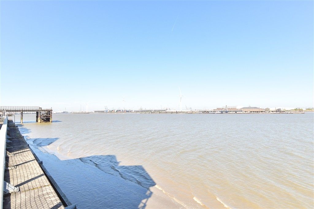 Property photo 2 of 10 Surrounding Area