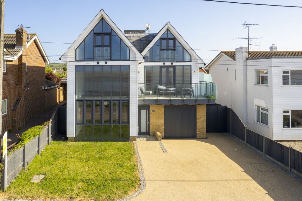 Property photo 1 of 18 CC_Media-7