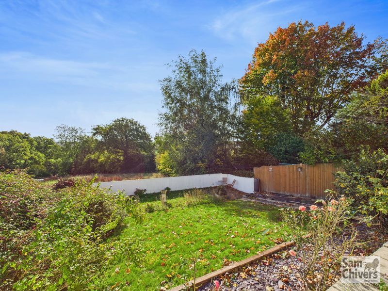 Property photo 2 of 30 Photo 61