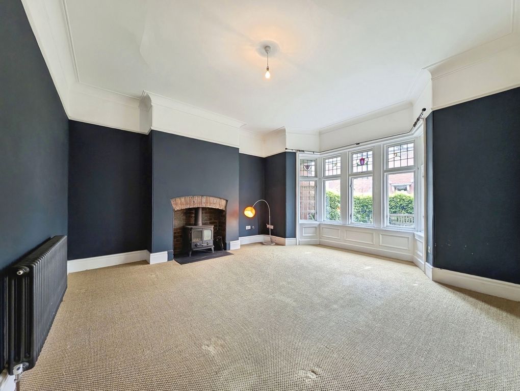 Property photo 2 of 19 Pbox-Img.Jpg