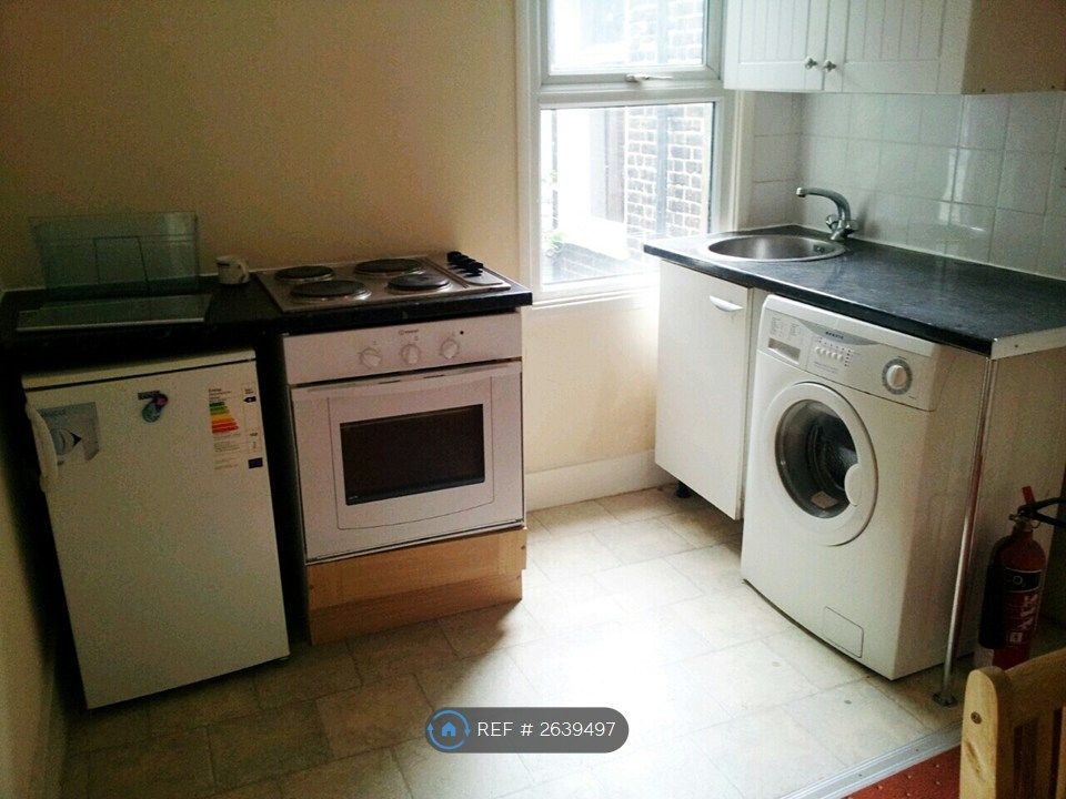 Property photo 1 of 3