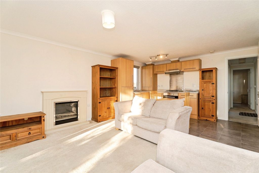 Property photo 2 of 24 Picture No. 02