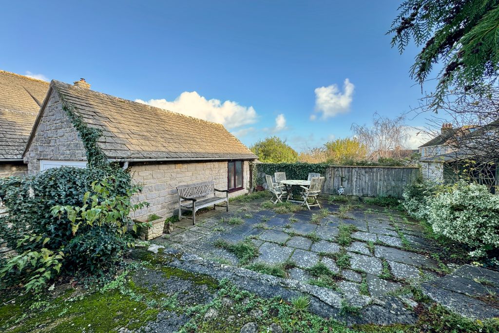 Property photo 3 of 14