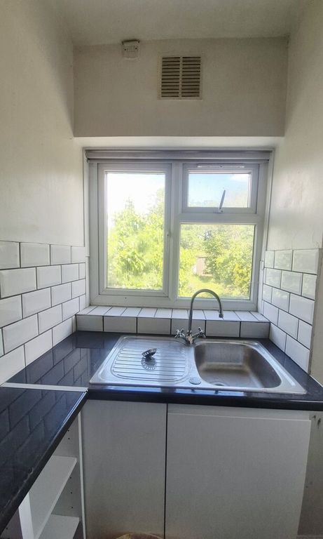 Property photo 2 of 11 3.Jpg
