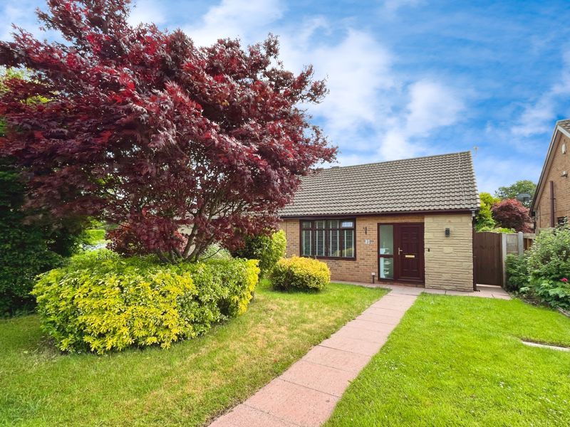 Property photo 1 of 12 External