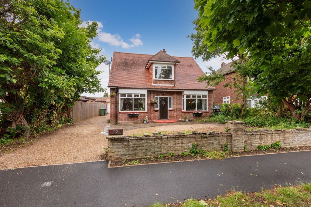 Property photo 1 of 19