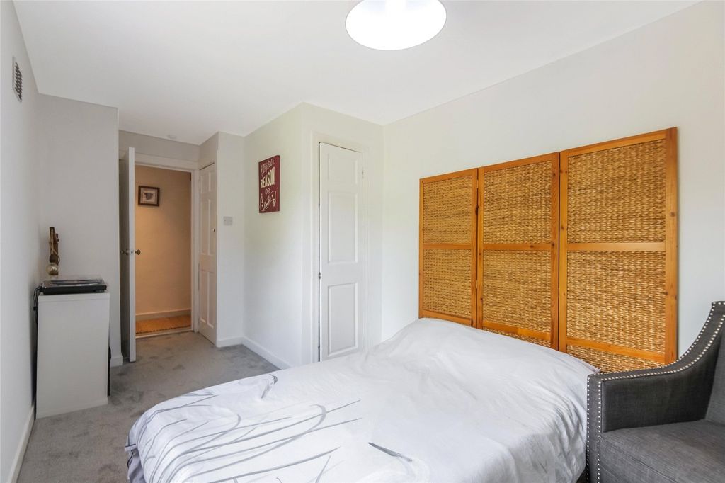 Additional image 9 of 3 bed flat for saleLow Barholm, Kilbarchan PA10