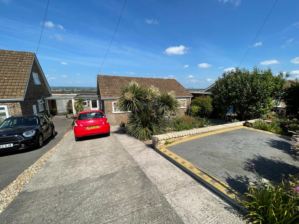 Property photo 1 of 17 Img_6087