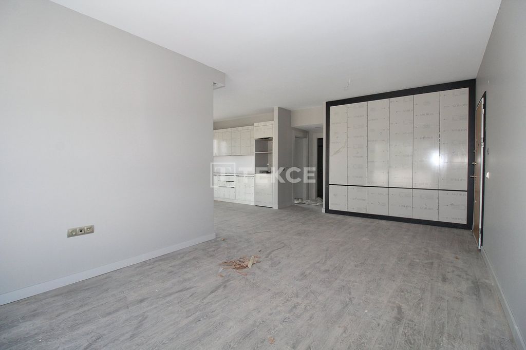Property photo 3 of 31