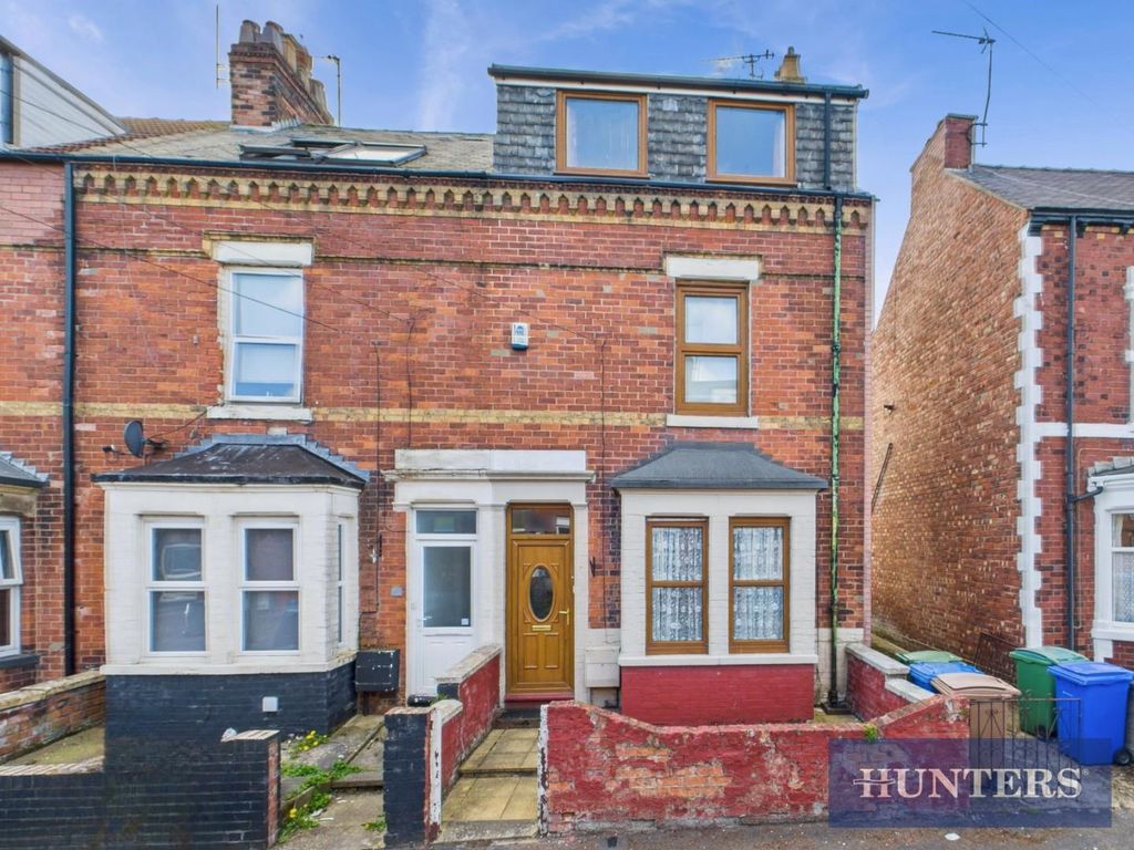 Property photo 1 of 14 Cam05333G0-Pr0052-Still016.Jpg