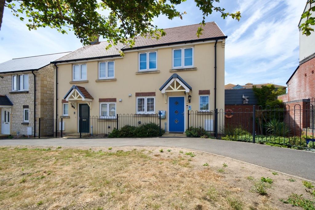 Property photo 1 of 19 c3.Jpg