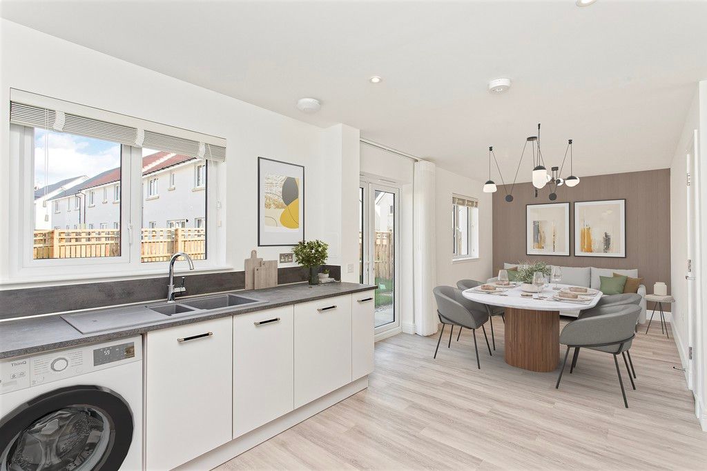 Property photo 1 of 14 Calderwood, East Calder