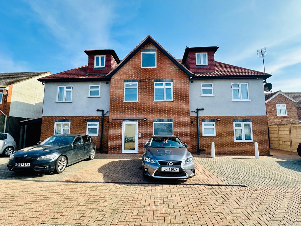 Property photo 2 of 10 Gallery